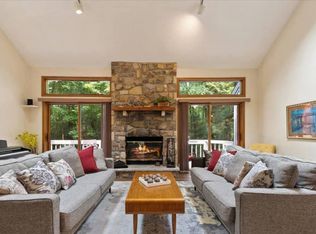 174 Split Rock Ln #ID1049446P, Pocono Pines, PA 18350