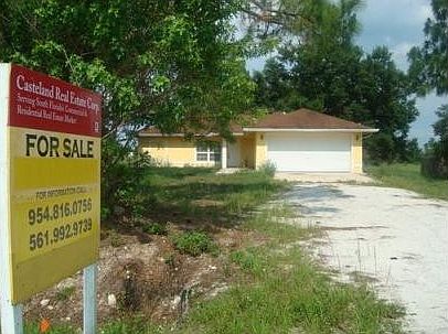 1st image of 565 Jinete Street