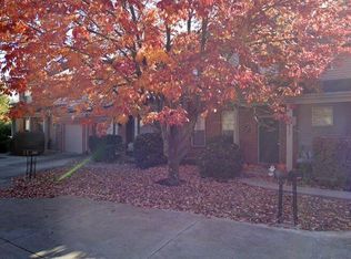 3725 Lochdale Ter, Lexington, KY 40514