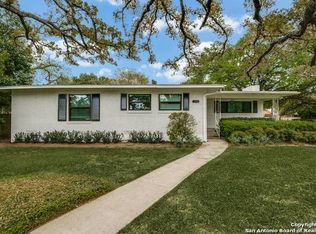 202 Oakleaf Dr, San Antonio, TX 78209