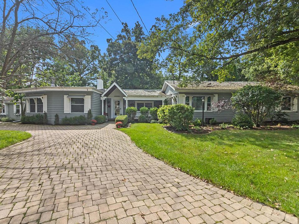 1st image of 435 Forest DRIVE