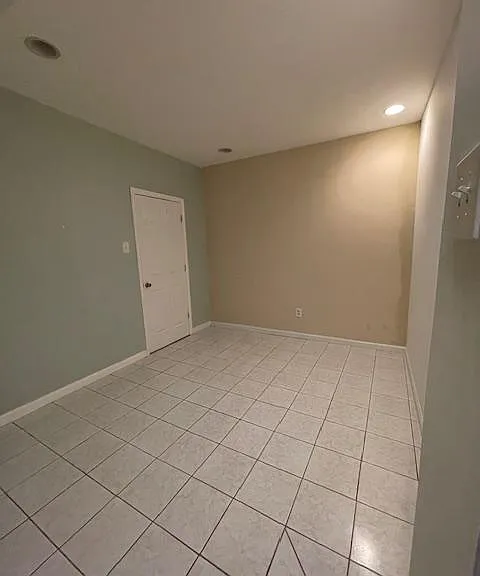 Unit Photo