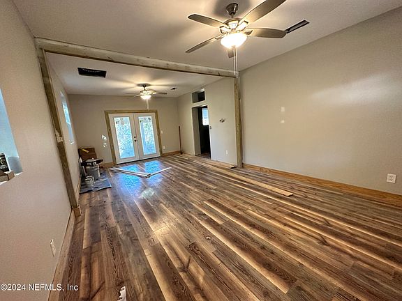 3rd image of 4609 TROUT RIVER Boulevard
