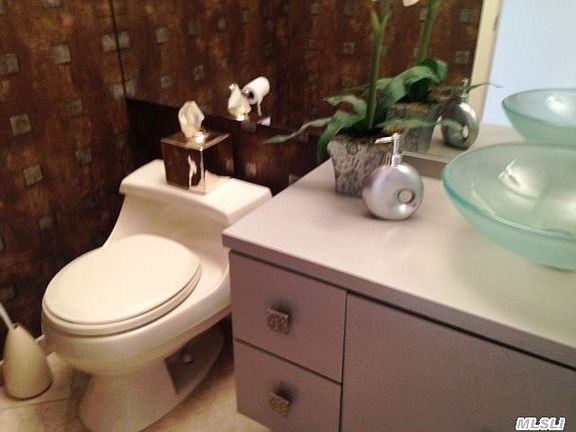 4th image of 100 Daly Blvd APT 1103