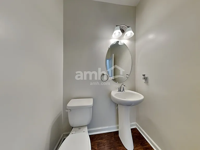 224 Dogwood Cir — Photo 9