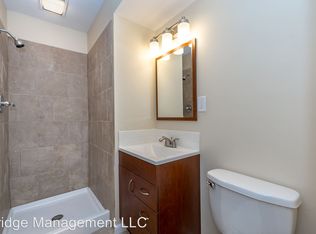805 SE Miller St, Lees Summit, MO 64063