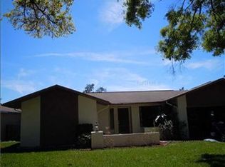 1413 Sunset Rd, Tarpon Springs, FL 34689