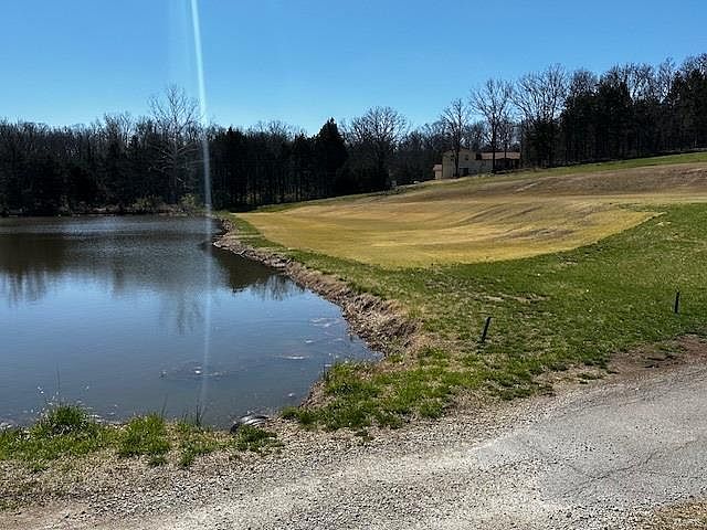 1st image of 9642 Greenview Ct