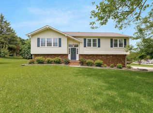 4600 Coach Hill Dr, Greenville, SC 29615