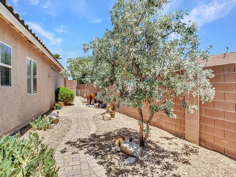 9052 Creed Mountain Pl — Photo 47