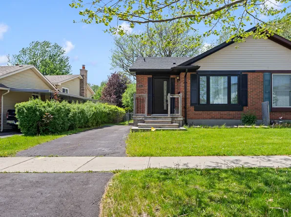 571 Deveron Cres, London, ON N5Z 4M4