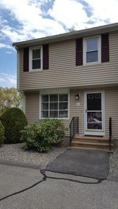1 John William Dr APT A, Auburn, MA, 01501
