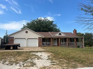 18355 E Highway 32, Stockton, MO 65785