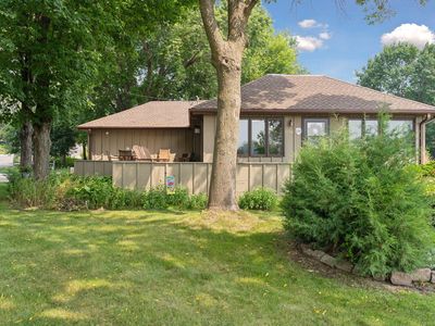 1768 E Shore Dr, Maplewood, MN, 55109