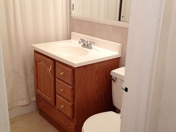 3rd image of 30 Pearsall Ave APT 4P