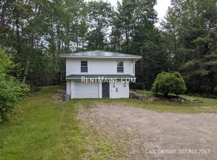 15 Hudson Rd, Alton, ME 04468