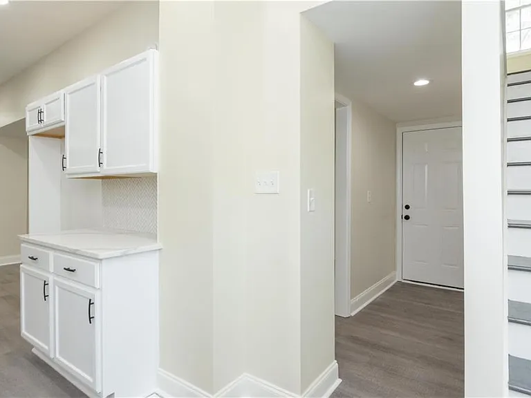 1645 Abner Ter NW — Photo 11