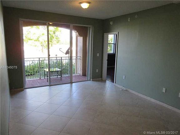 5th image of 6560 NW 114th Ave APT 527