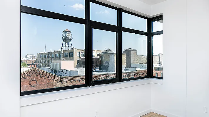 Rented by Nooklyn NYC LLC | media 6