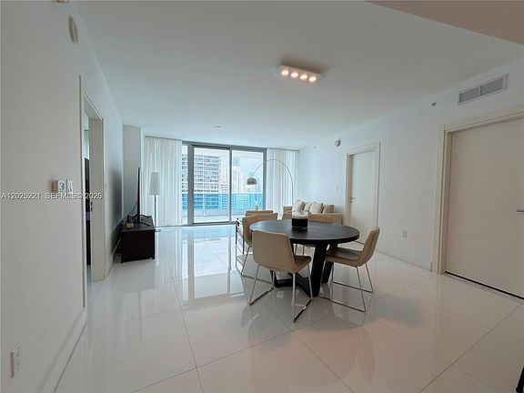 2nd image of 200 Biscayne Blvd Way APT 4104