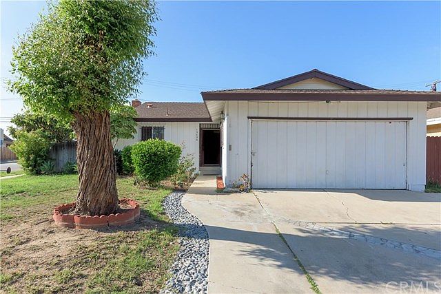 1st image of 19604 Leapwood Ave