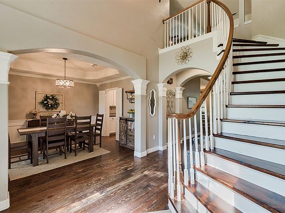 3rd image of 31302 Capella Cir