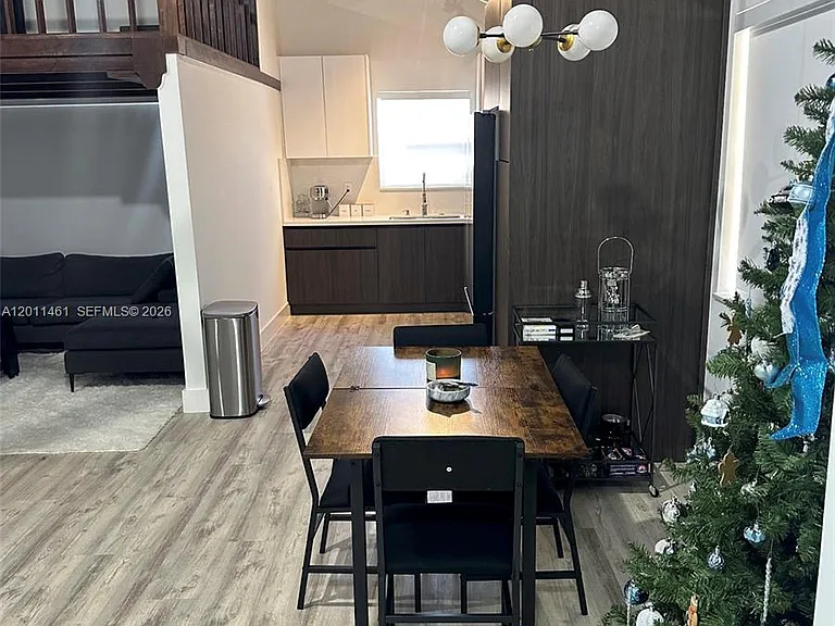 709 SW 79th Ter — Photo 14