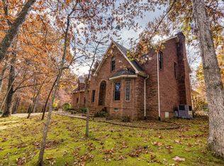 330 Mushroom Valley Rd, Tullahoma, TN 37388