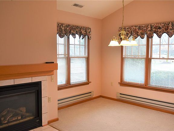 5th image of 5380 Goldenrod Ln