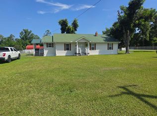 375 Jones St, Ray City, GA 31645