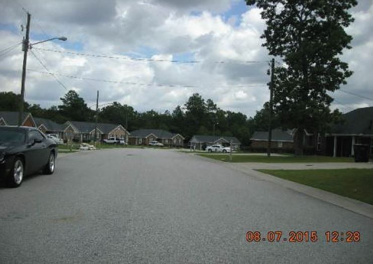 2nd image of 3309 Sugarberry Dr