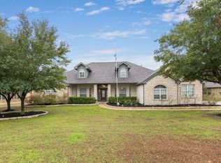 125 Lookout Cir, Hutto, TX 78634