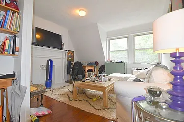 Rented by Manhattan Spaces