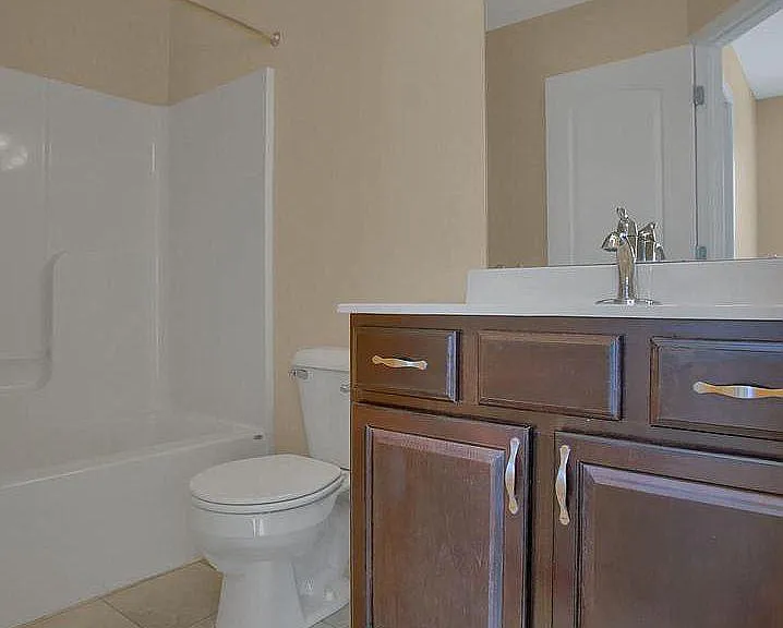 6395 Creekbend Dr — Photo 12