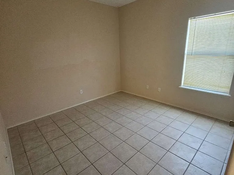 1012 Cedarwood Dr #3 — Photo 12