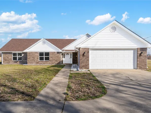 3221 Habberton Rd, Springdale, AR 72764