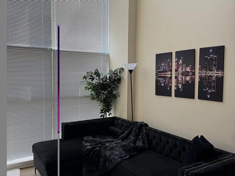 444 W Broad St #235 — Photo 2