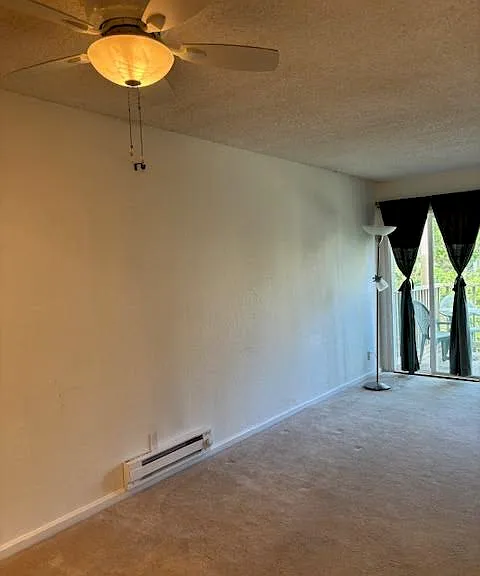 361 Half Moon Ln #306 — Photo 4
