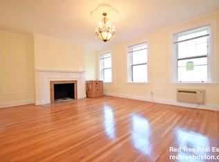 329 Tappan St #3, Brookline, MA 02445