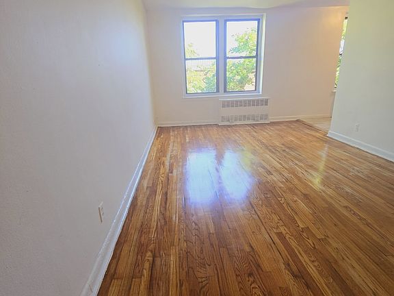 3rd image of 34-27 74th St #6P