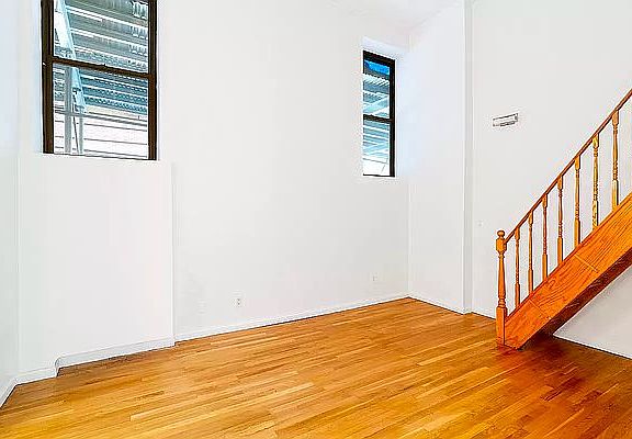 2nd image of 213 E 37th St #1L
