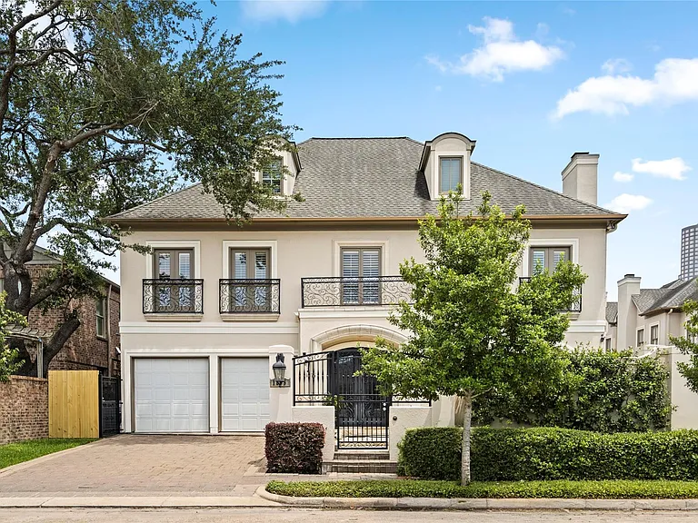1505 Potomac Dr — Photo 1