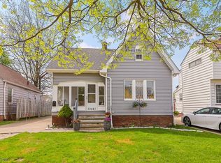 13421 Highlandview Ave, Cleveland, OH