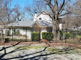 196 Harborview Cir, Denison, TX 75020