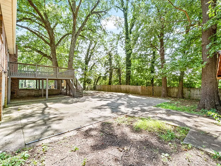 167 Taft Dr — Photo 27