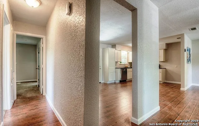 8818 Slumber Ln — Photo 9