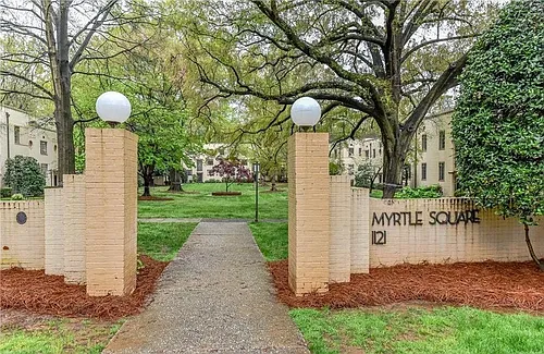 1121 Myrtle Ave Photo 1