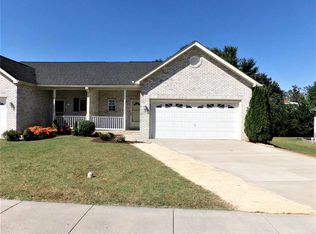 630 Allegheny Cir, Woodstock, VA 22664