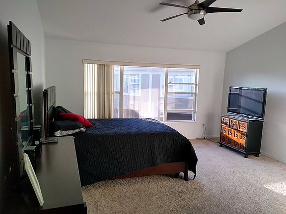 3rd image of 11217 Windsor Place Cir