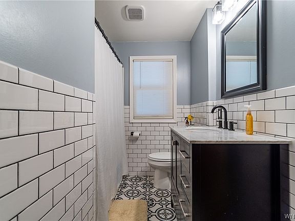 2nd image of 80 Deuro Dr